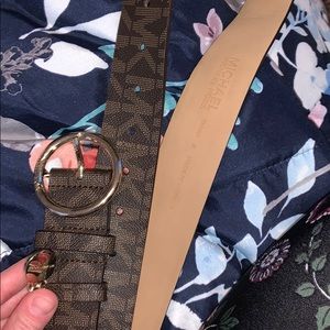 Michael kors belt